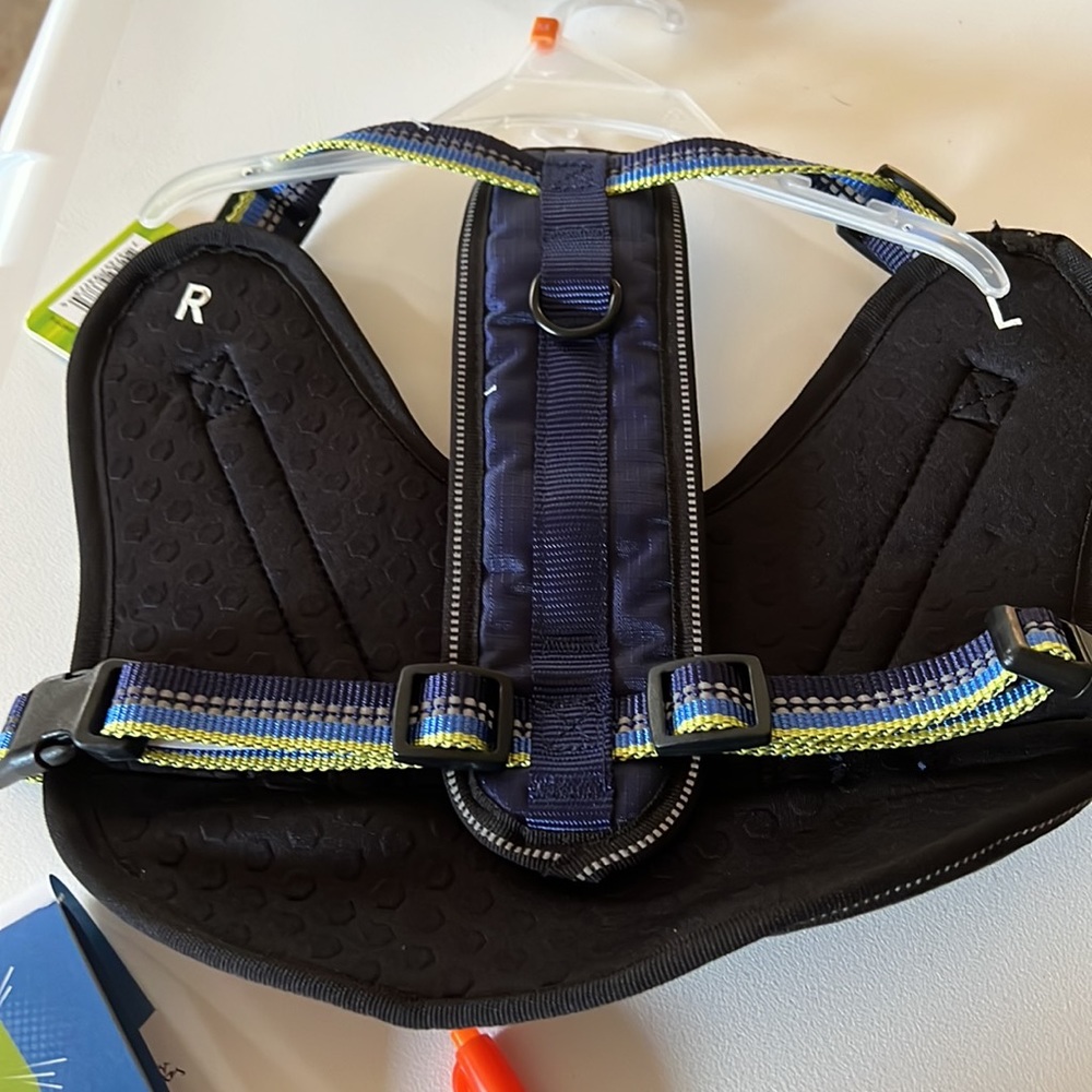 Dog harness - Picture 2 of 5